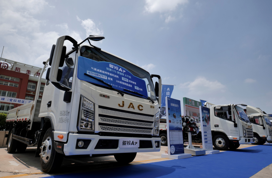5A赋能!江淮1卡骏铃A7锐康动力以高效动力适配多元货运