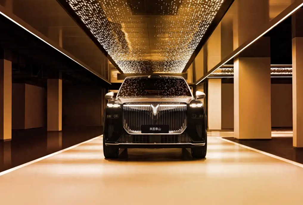 起售价45万? 岚图泰山11月18日正式上市