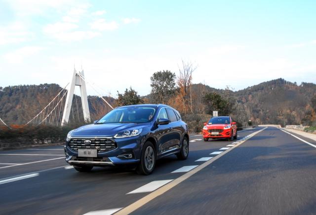 2.0T压榨248匹马力,标配四驱不到19万起售,还是合资车