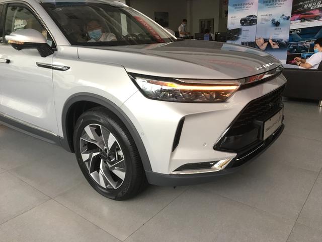 到店实拍BEIJING-X7,空间、品质和颜值能否吸引90后?
