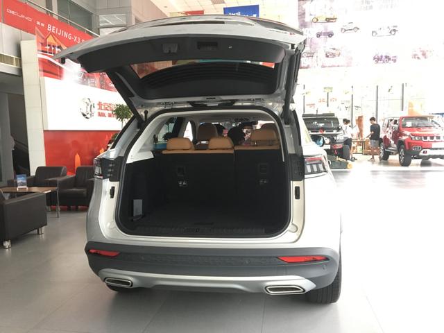 到店实拍BEIJING-X7,空间、品质和颜值能否吸引90后?