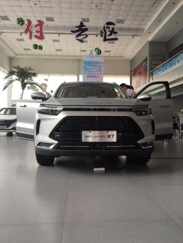 到店实拍BEIJING-X7,空间、品质和颜值能否吸引90后?