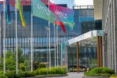 从吉利选择在哥德堡建立研发中心,看中国车企的全球化技术突围